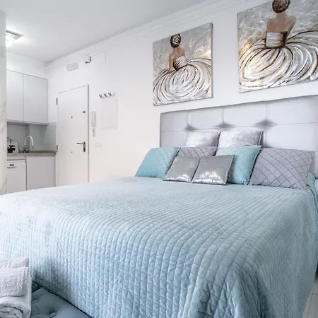 Silver Horizon Luxury Apartment Nerja Exterior photo